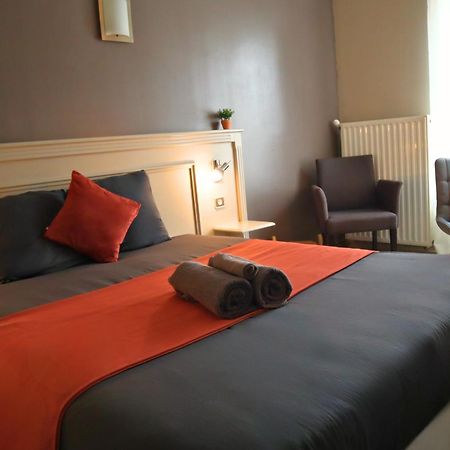Studios & Appartements Confortables Au Centre De Bourbourg - Gare A Proximite Екстер'єр фото
